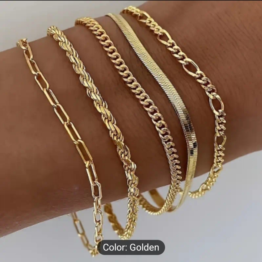 Elegant Gold Bracelet Set